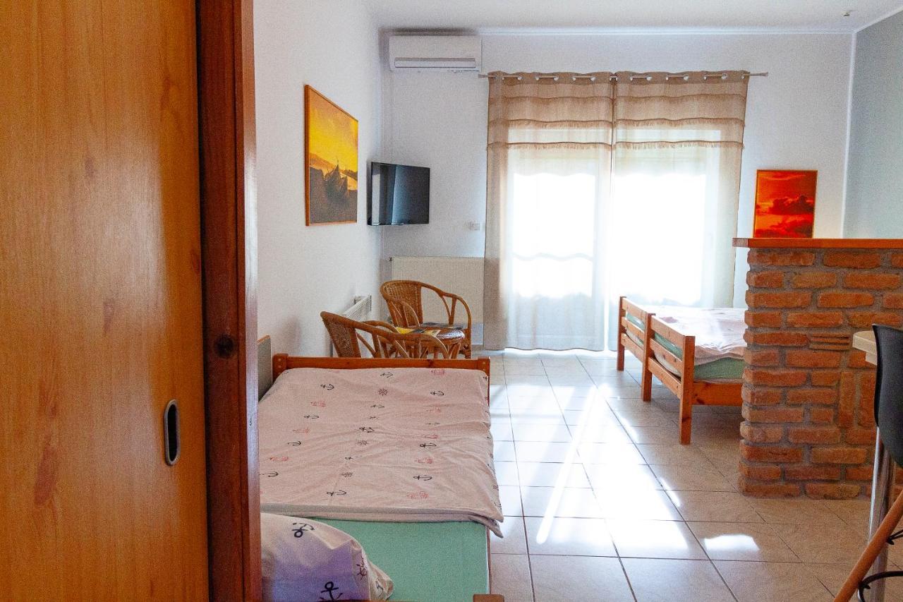 Casa Ana Hotel Вама Веке Екстериор снимка