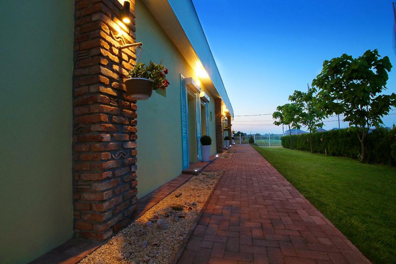 Casa Ana Hotel Вама Веке Екстериор снимка